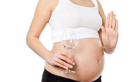 Καταναλώνοντας αλκοόλ κατά τη διάρκεια  της  εγκυμοσύνης