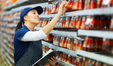 Η Ιταλία απαγορεύει στα supermarkets να πετούν τα απούλητα τρόφιμα