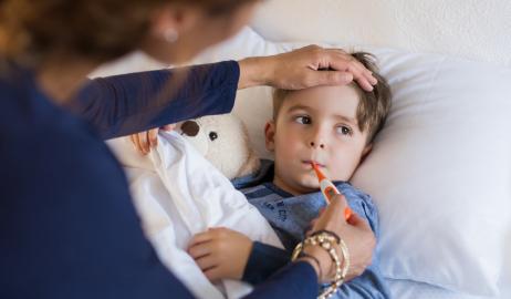 Πρόληψη των παιδικών ιώσεων και κρυολογημάτων με σωστή διατροφή