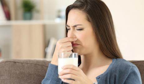 Πόσο ασφαλής είναι η κατανάλωση ληγμένου γάλακτος;