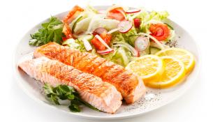 Μια δίαιτα πλούσια σε ψάρια και λαχανικά ενεργοποιεί μια χημική ένωση που προστατεύει την καρδιά