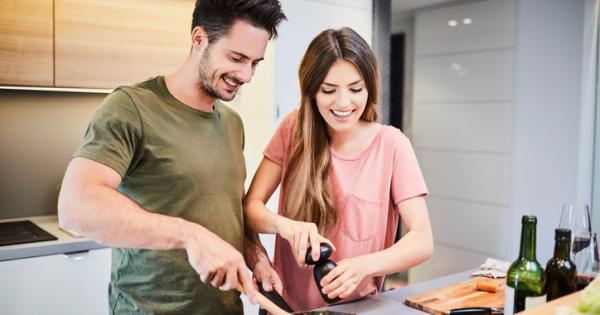 γεύμα dating εφαρμογή μαύρη συμπαίκτη Ατλάντα
